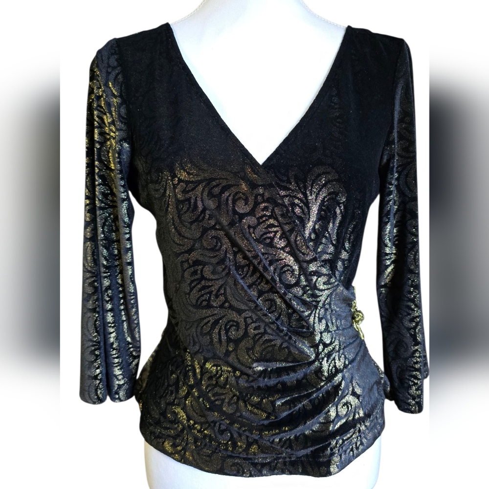 Jackie & Jon New York Chic Black and Gold Women's Blouse
